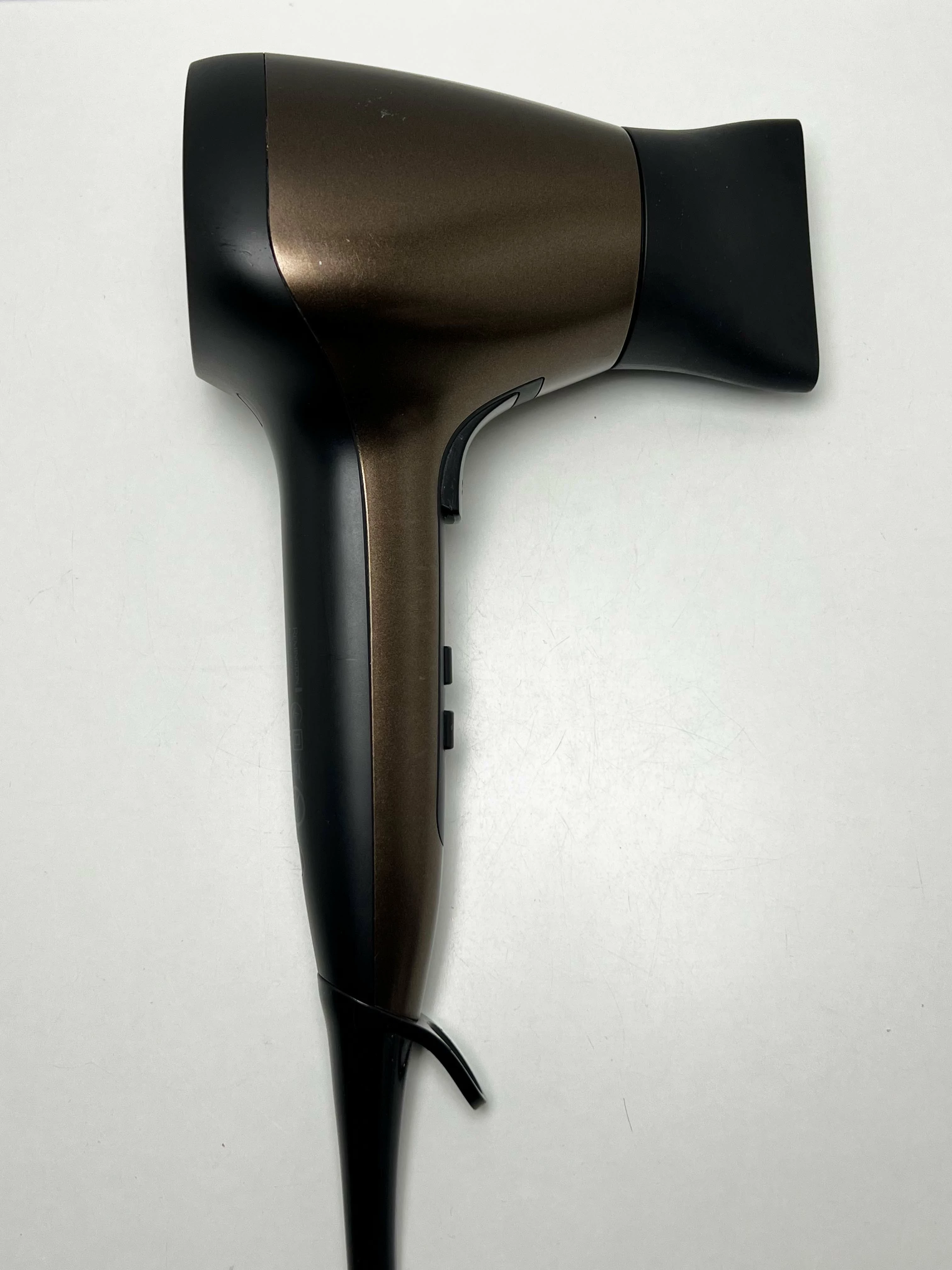 suszarka-remington-air3d-d7777-1800w-stan-11323-2