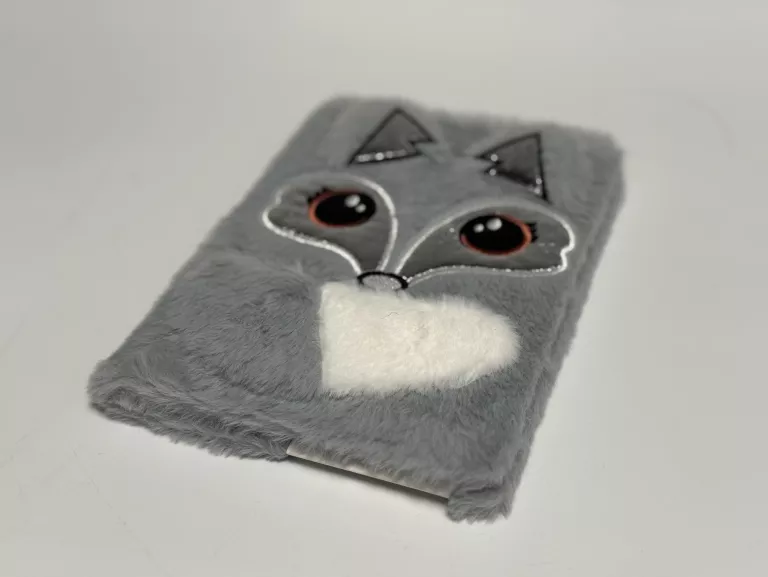 ZESZYT A5 Z PLUSZOWĄ OKŁADKĄ SZARY LISEK