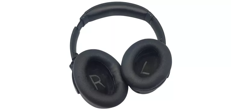 sluchawki-bezprzewodowe-nauszne-bose-quietcomfort-45-stan-11323-2