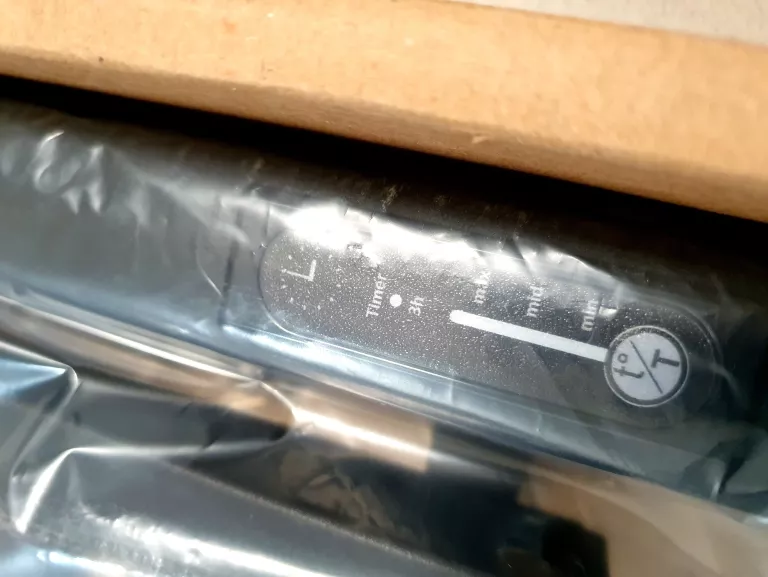 rozkladana-suszarka-lazienkowa-tvb-hydrotrans-p8-1000x500-czarna-225-w-stan-11323-238058