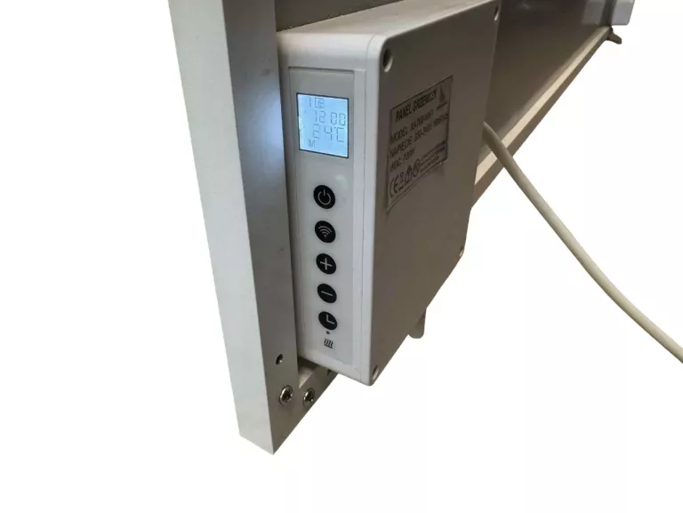 panel-grzewczy-na-podczerwien-gruber-heizung-grzejnik-xa700-wifi-700w-moc-70000