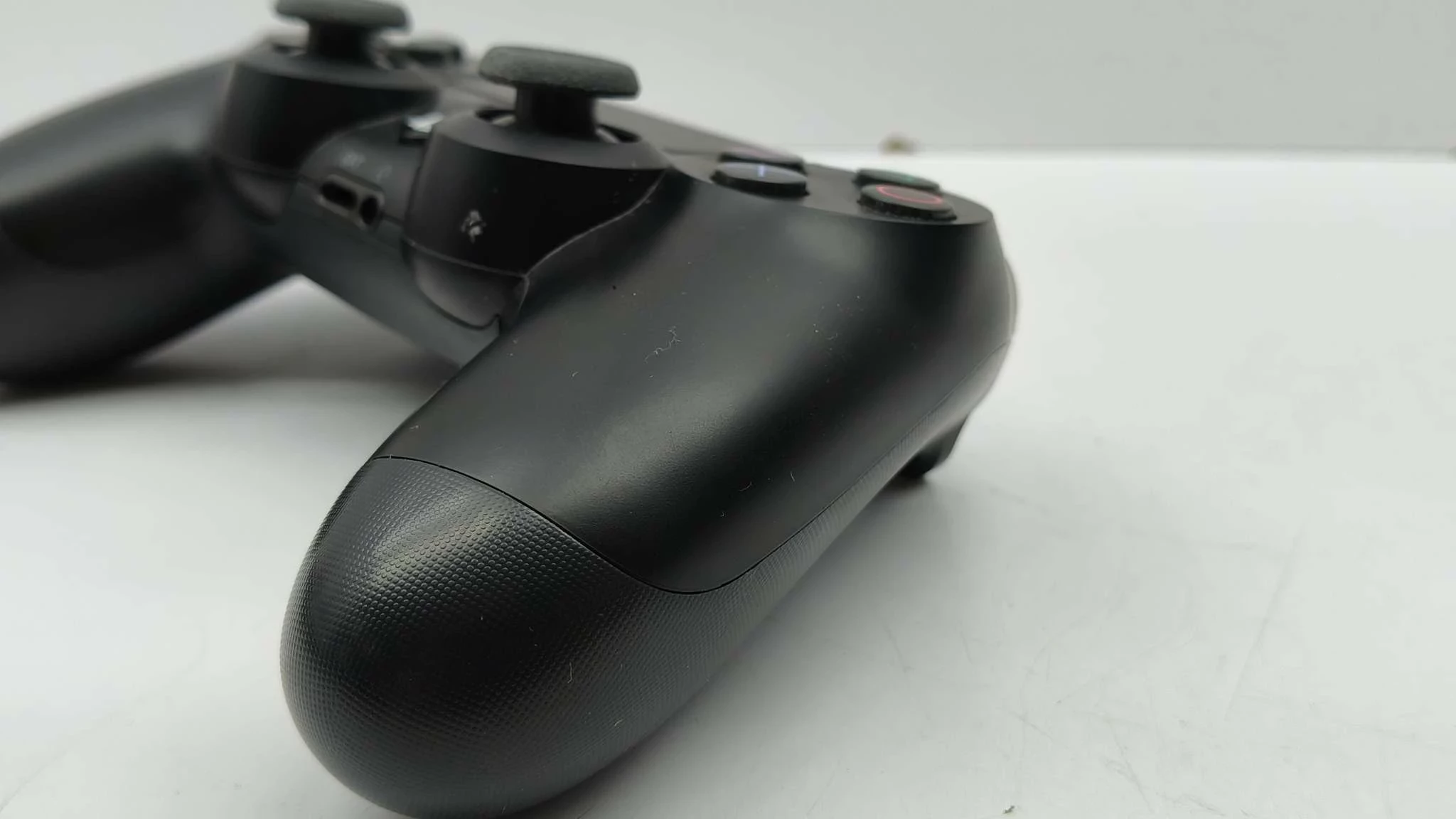 pad-do-ps4-czrny-cuh-zct2e-ean-gtin-7890141811152