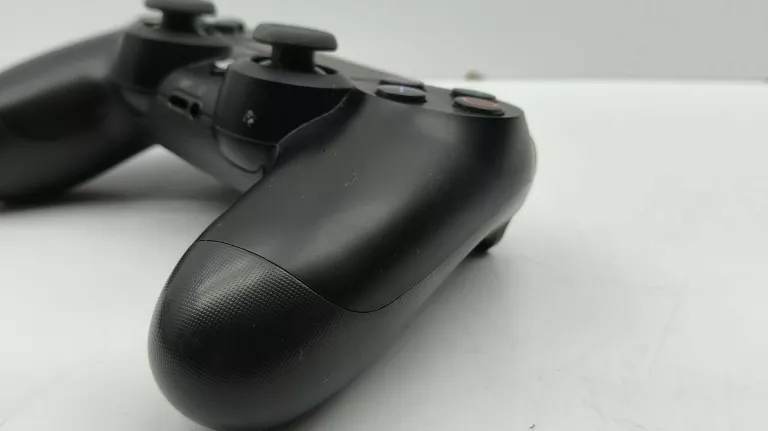 pad-do-ps4-czrny-cuh-zct2e-ean-gtin-7890141811152