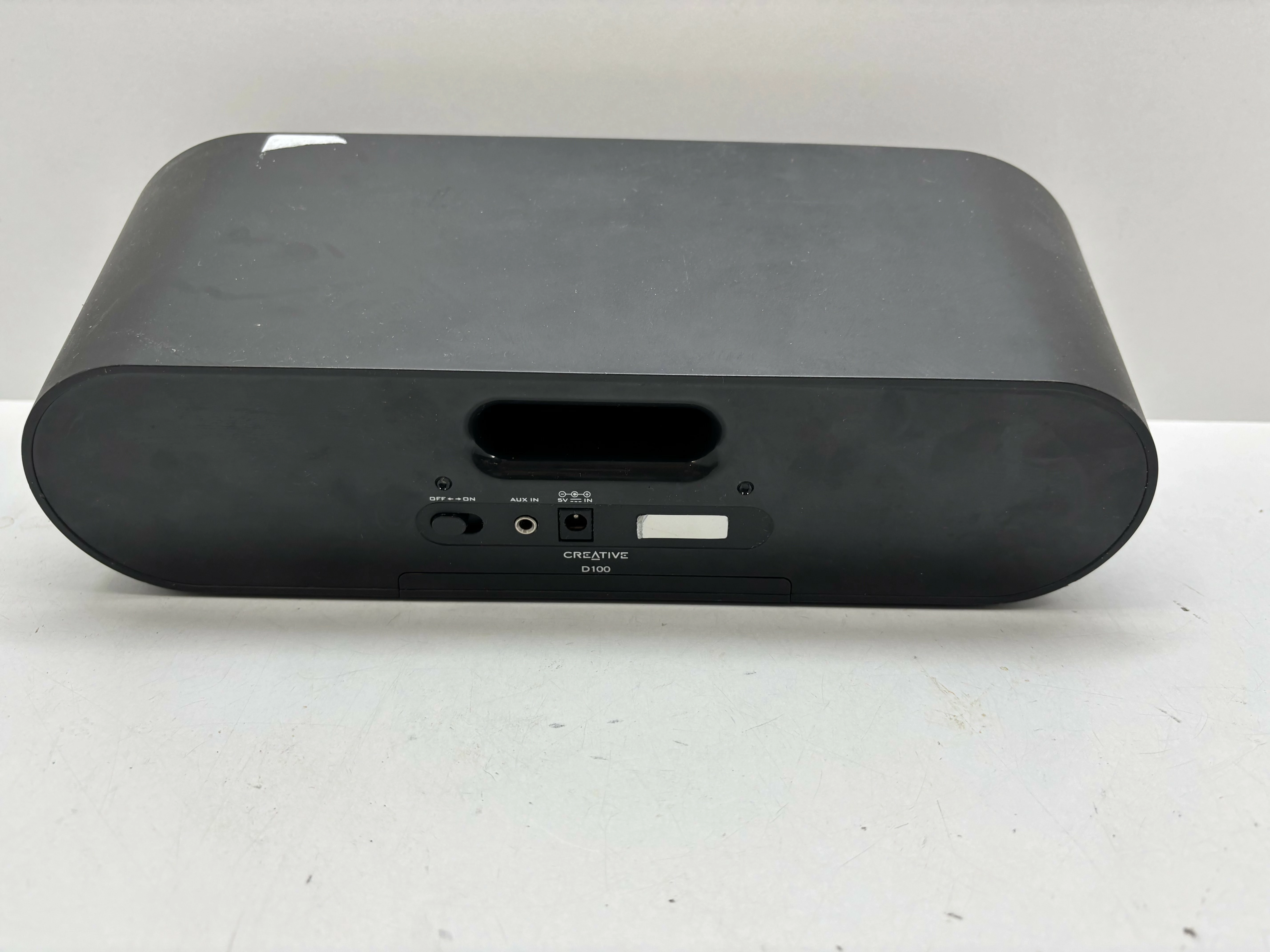 creative-d100-glosnik-stan-11323-2