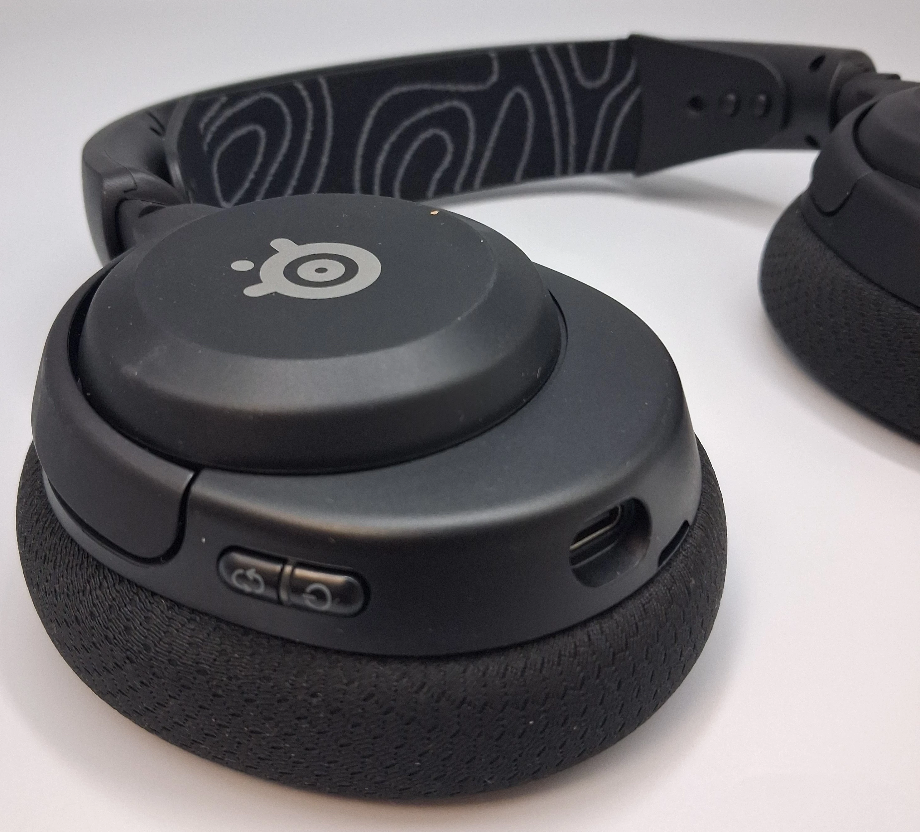 sluchawki-steelseries-arctis-nova-5-wireless-rodzaj-sluchawek-203681-217745