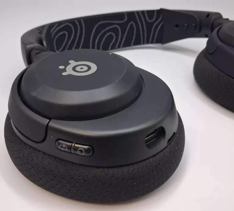 sluchawki-steelseries-arctis-nova-5-wireless-rodzaj-sluchawek-203681-217745