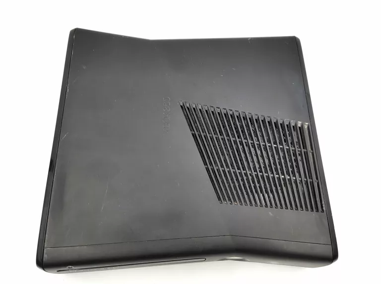KONSOLA XBOX 360 SLIM 4GB PAD GRY