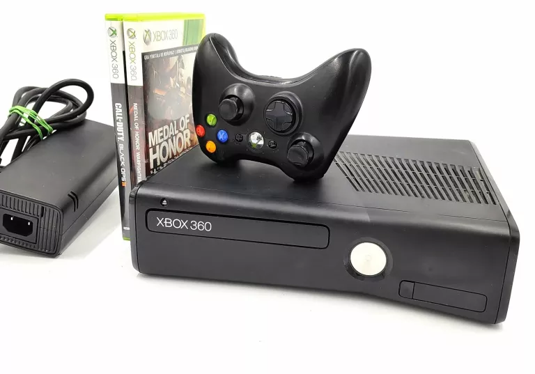 KONSOLA XBOX 360 SLIM 4GB PAD GRY