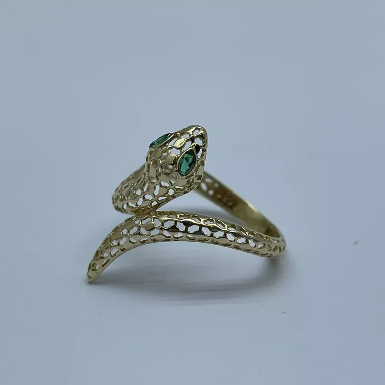 ZŁOTY PIERŚCIONEK AU585 | R. 19 | 1,73 G