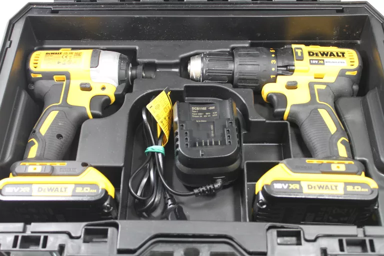 DEWALT 18V ZESTAW COMBO 2-NARZĘDZIOWY DCD778, DCF787