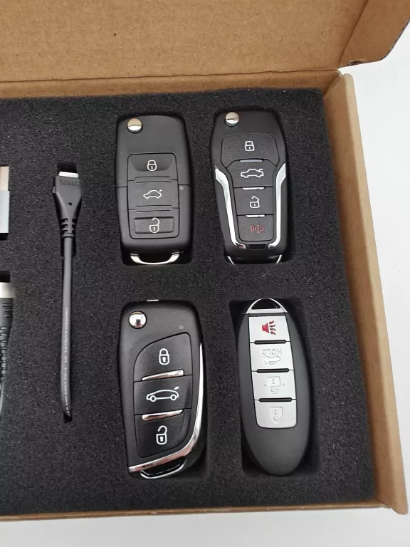 LAUNCH PROGRAMATOR KLUCZY KEY PROGRAMMER