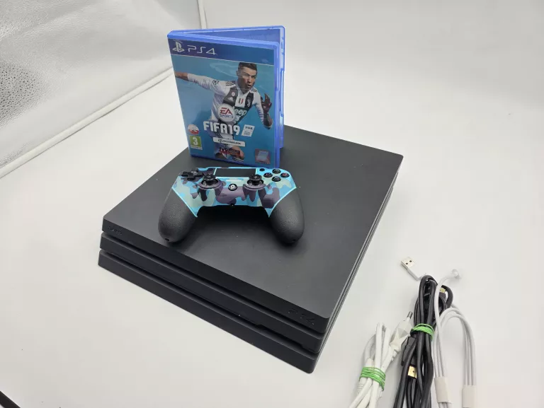 SONY PLAYSTATION 4 PRO 1TB (CUH-7216B)
