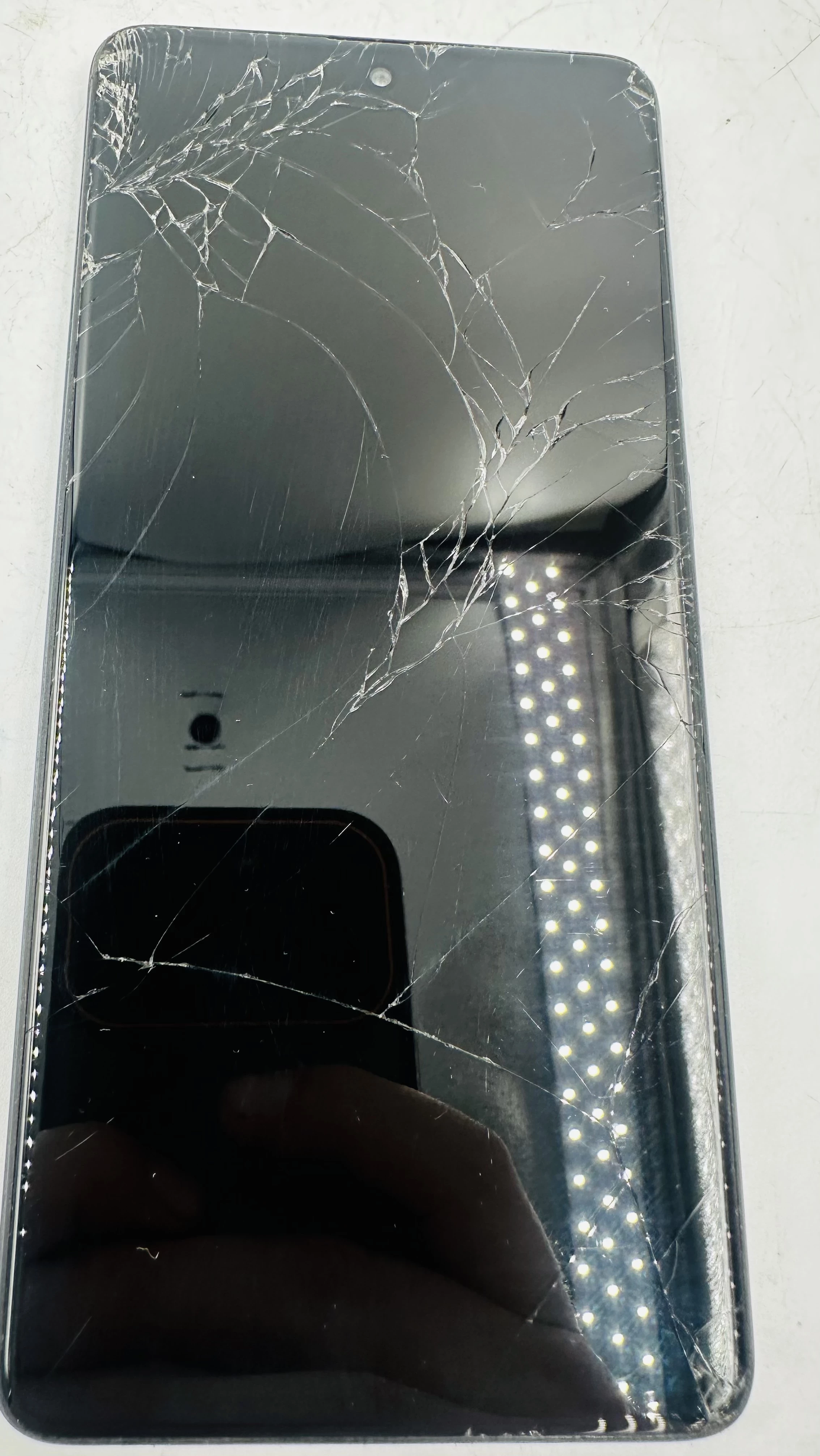 telefon-samsung-galaxy-a71-6128gb-warto-okazja-pamiec-ram-202865-214117