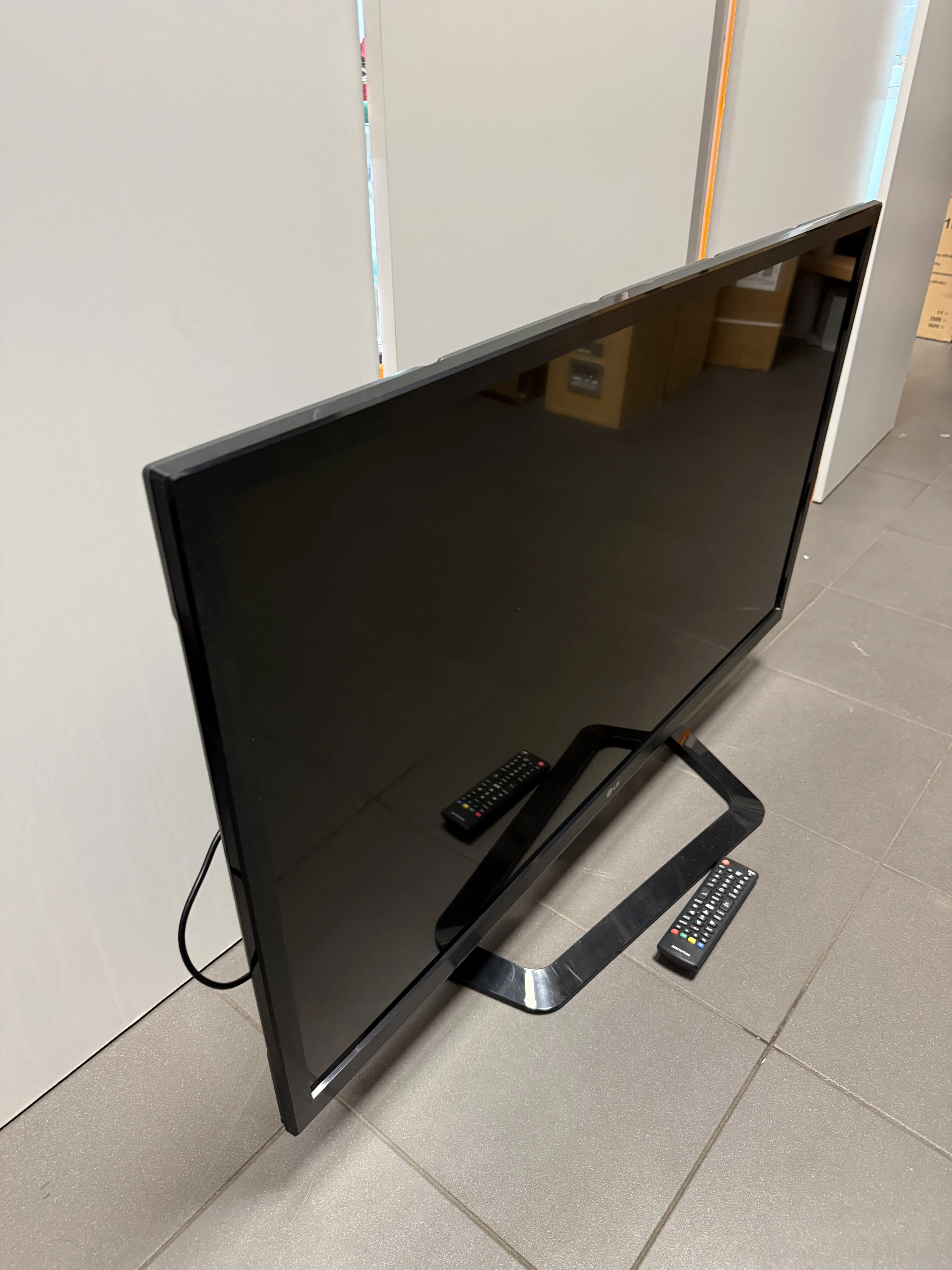 telewizor-lg-42-42lm620s-kod-producenta-42la620s