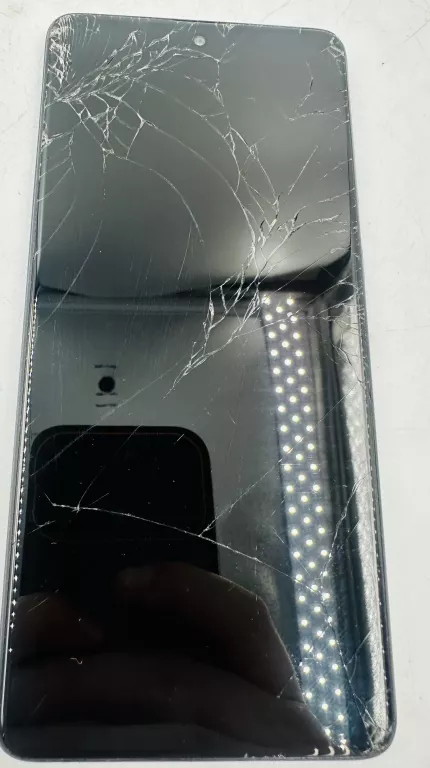 telefon-samsung-galaxy-a71-6128gb-warto-okazja-pamiec-ram-202865-214117