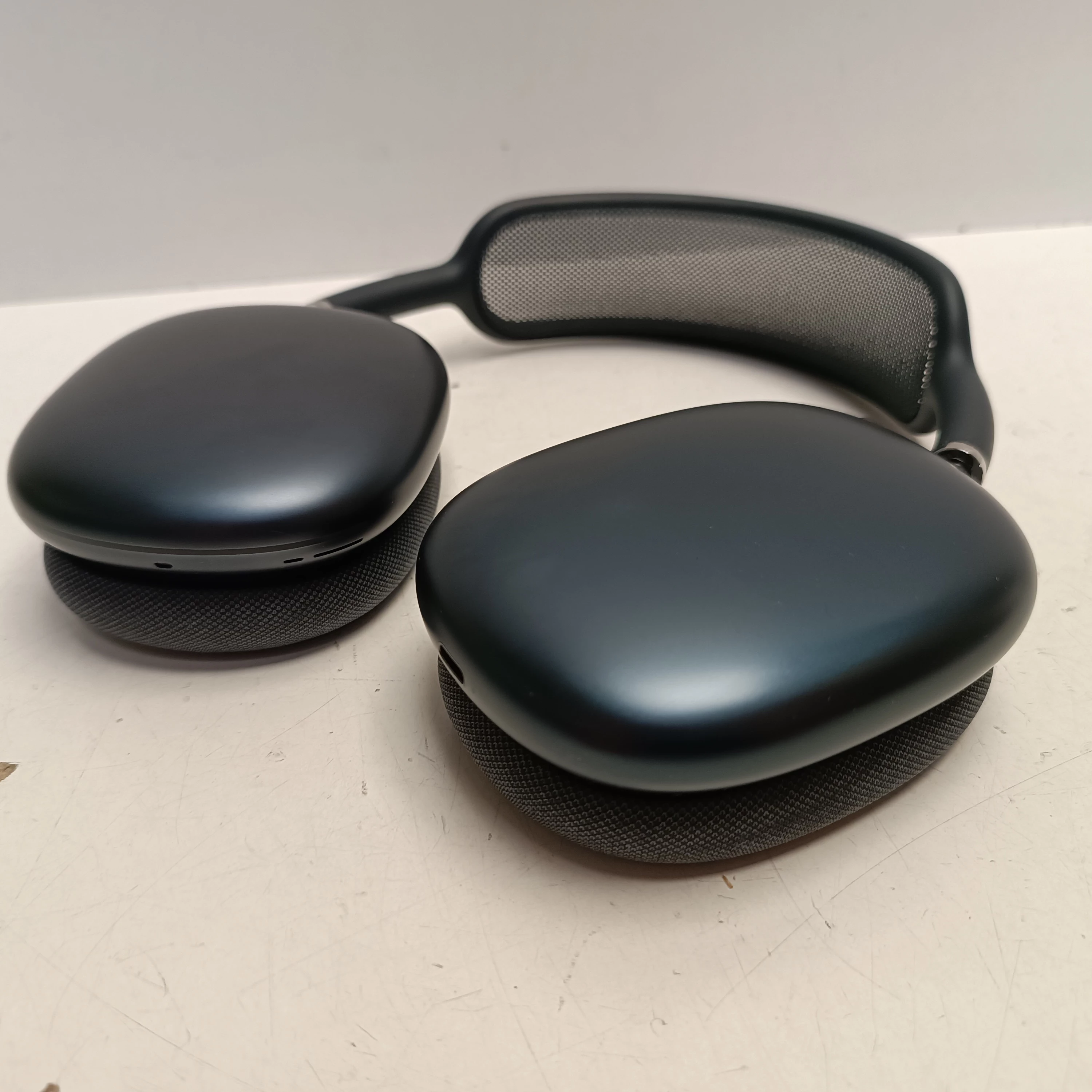 apple-airpods-max-granatowe-model-250439-1920336