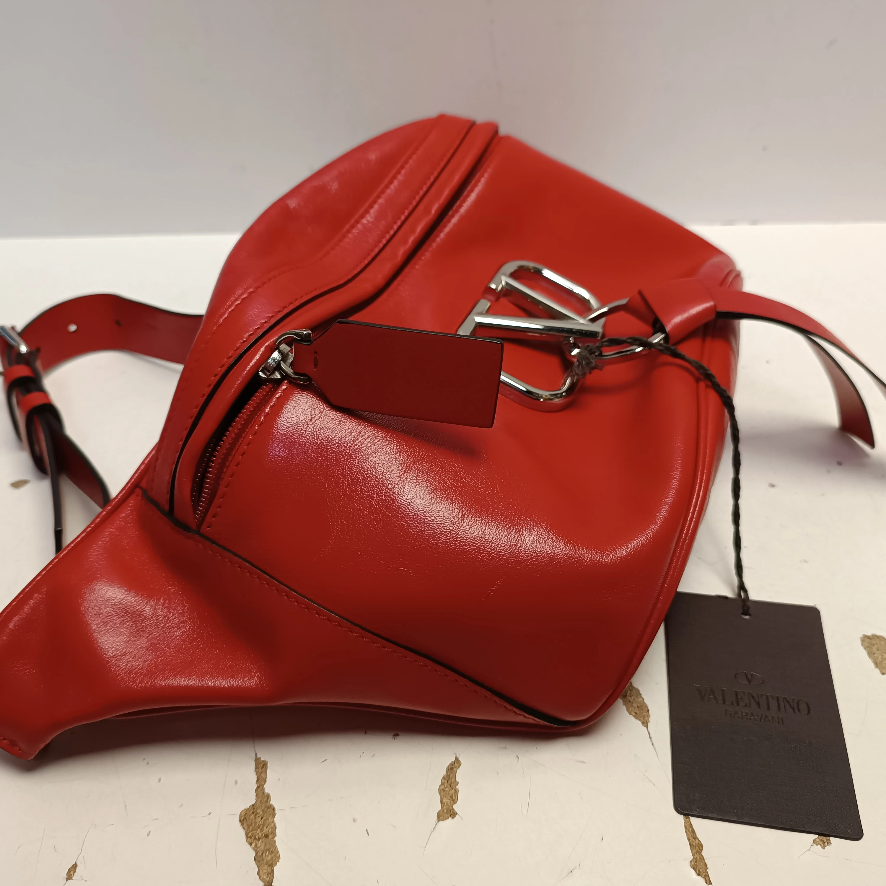 nerka-saszetka-valentino-czerwona-sy2b0827-size-l-ean-gtin-80523272440379