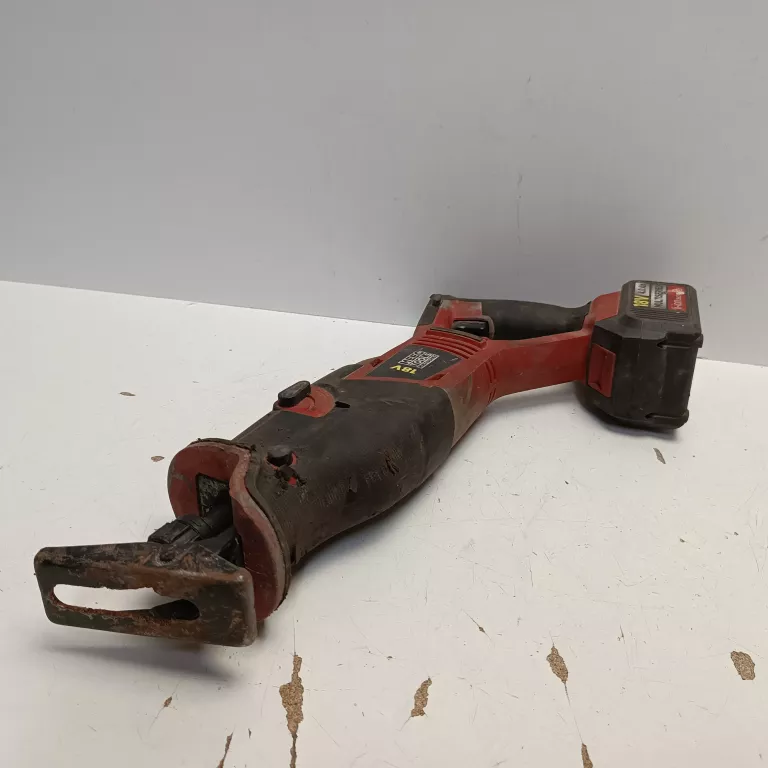 PILARKA SZABLASTA  MEECTOOL PLC-183