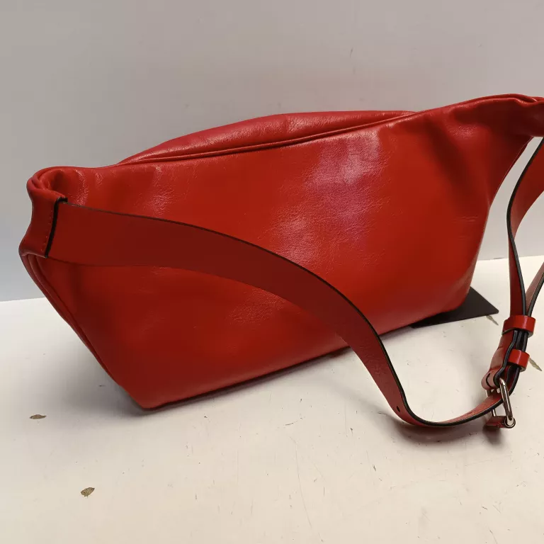 NERKA SASZETKA VALENTINO CZERWONA SY2B0827 SIZE L