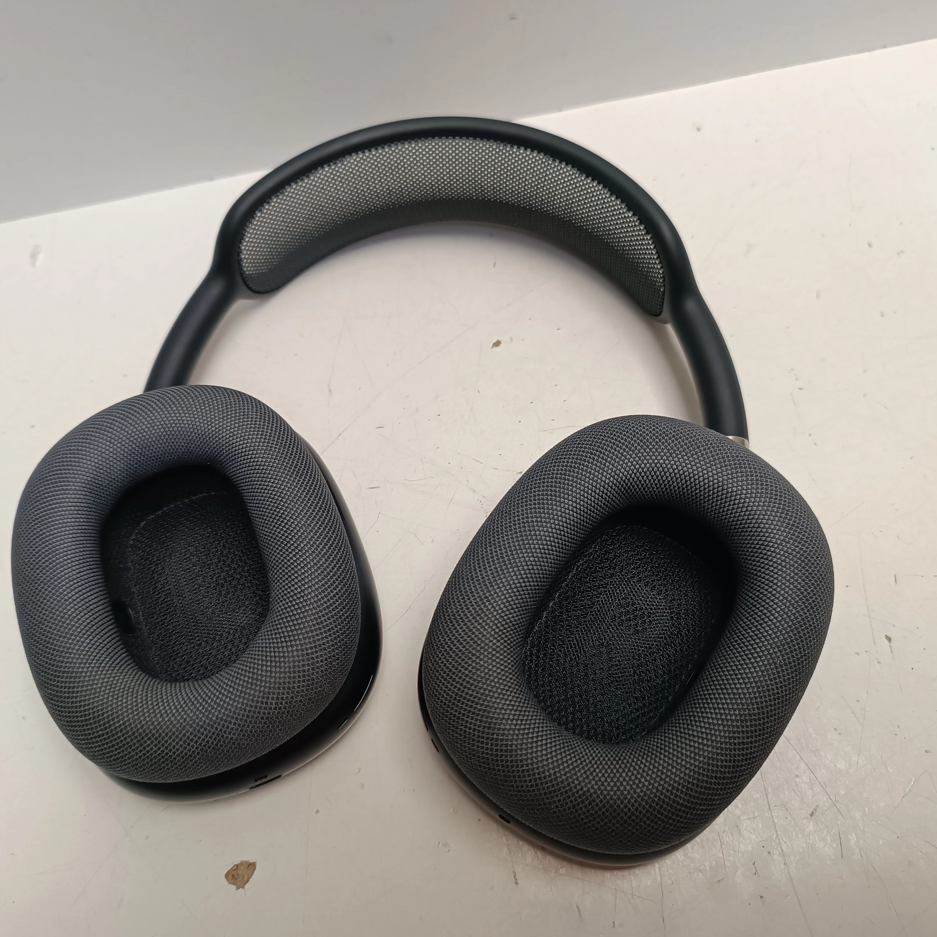 apple-airpods-max-granatowe-transmisja-sygnalu-203713-217785