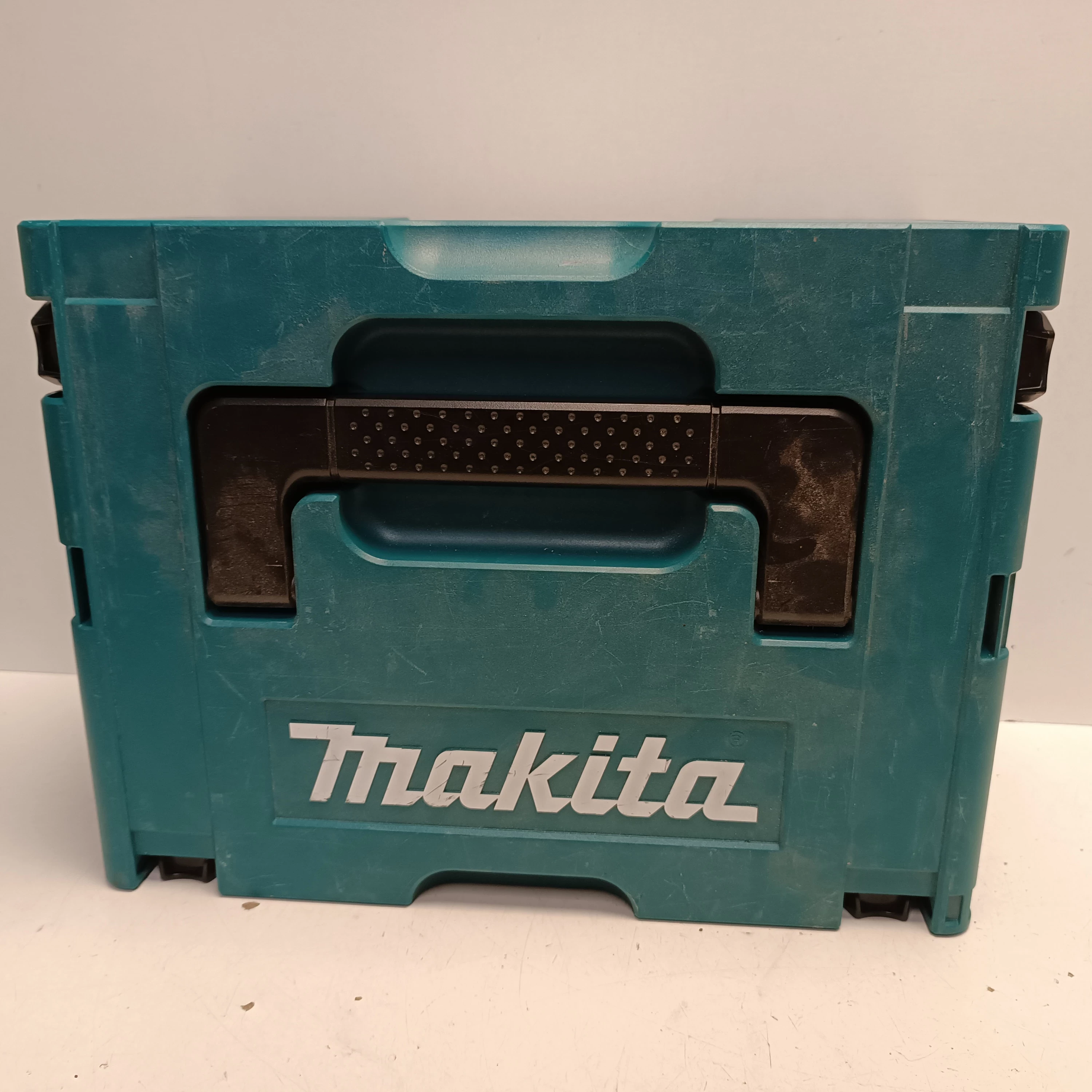 makita-szlifierka-dga511-walizka-ean-gtin-088381853552