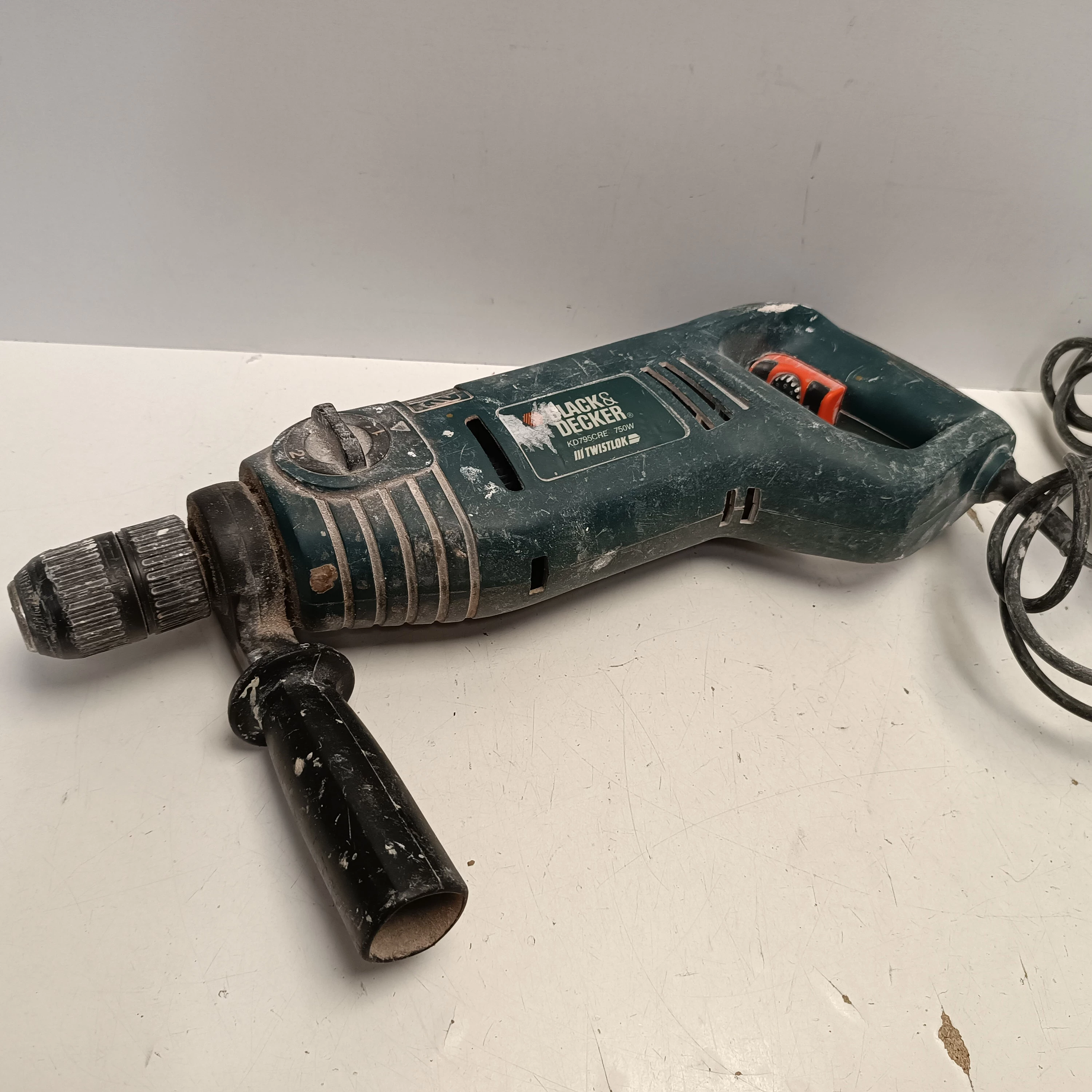 mlotowiertarka-black-decker-kd795re-750w-osiedle-teatralne-3u15-krakow