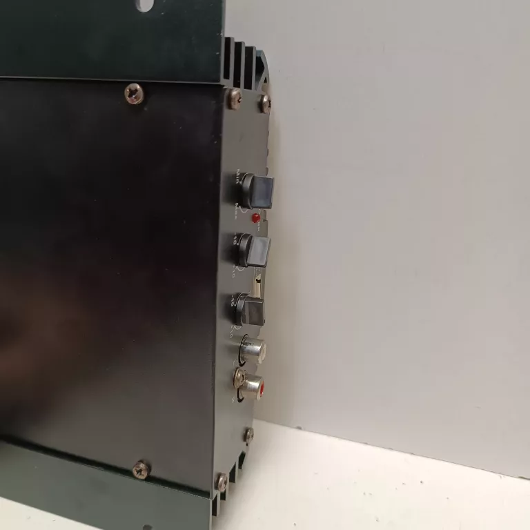 WZMACNIACZ VOICE KRAFT VK-239