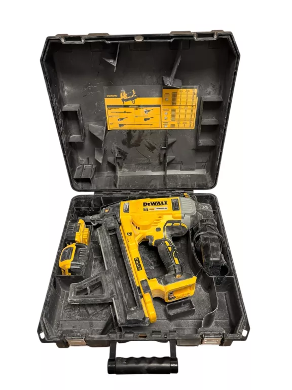 GWOŹDZIARKA DEWALT DCN890 + 2X AKU 5.0 AH