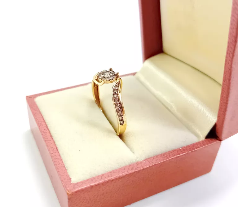 BŁYSKOTLIWY ZŁOTY PIERSCIONEK PR.585 R.21