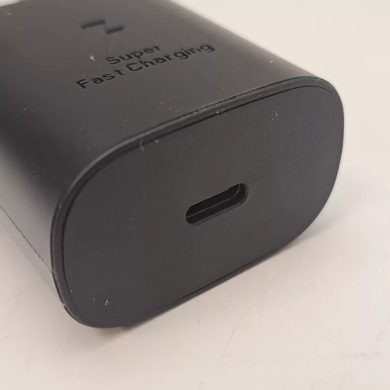 ladowarka-sieciowa-gan-super-fast-charger-ep-t2510-25w-pd-30-typ-c-kod-producenta-denmen032173