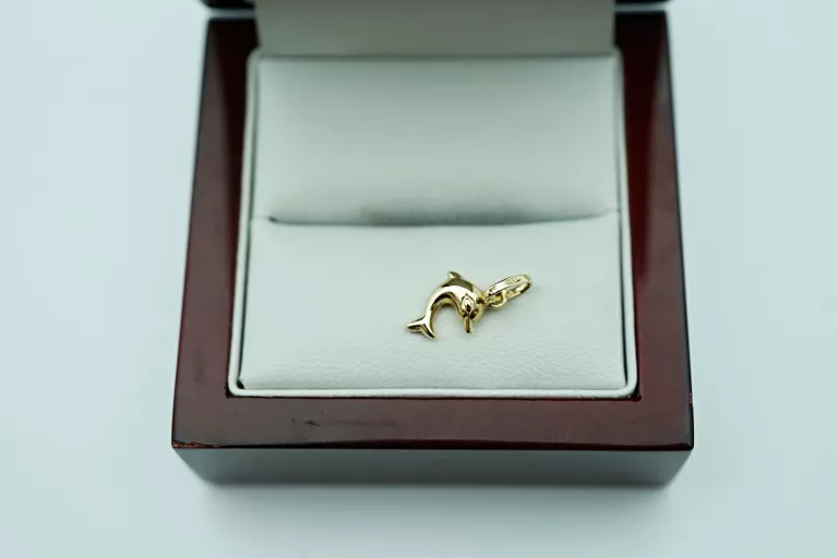 DROBNA ZŁOTA ZAWIESZKA Z DELFINEM PR585 14K 0,41G