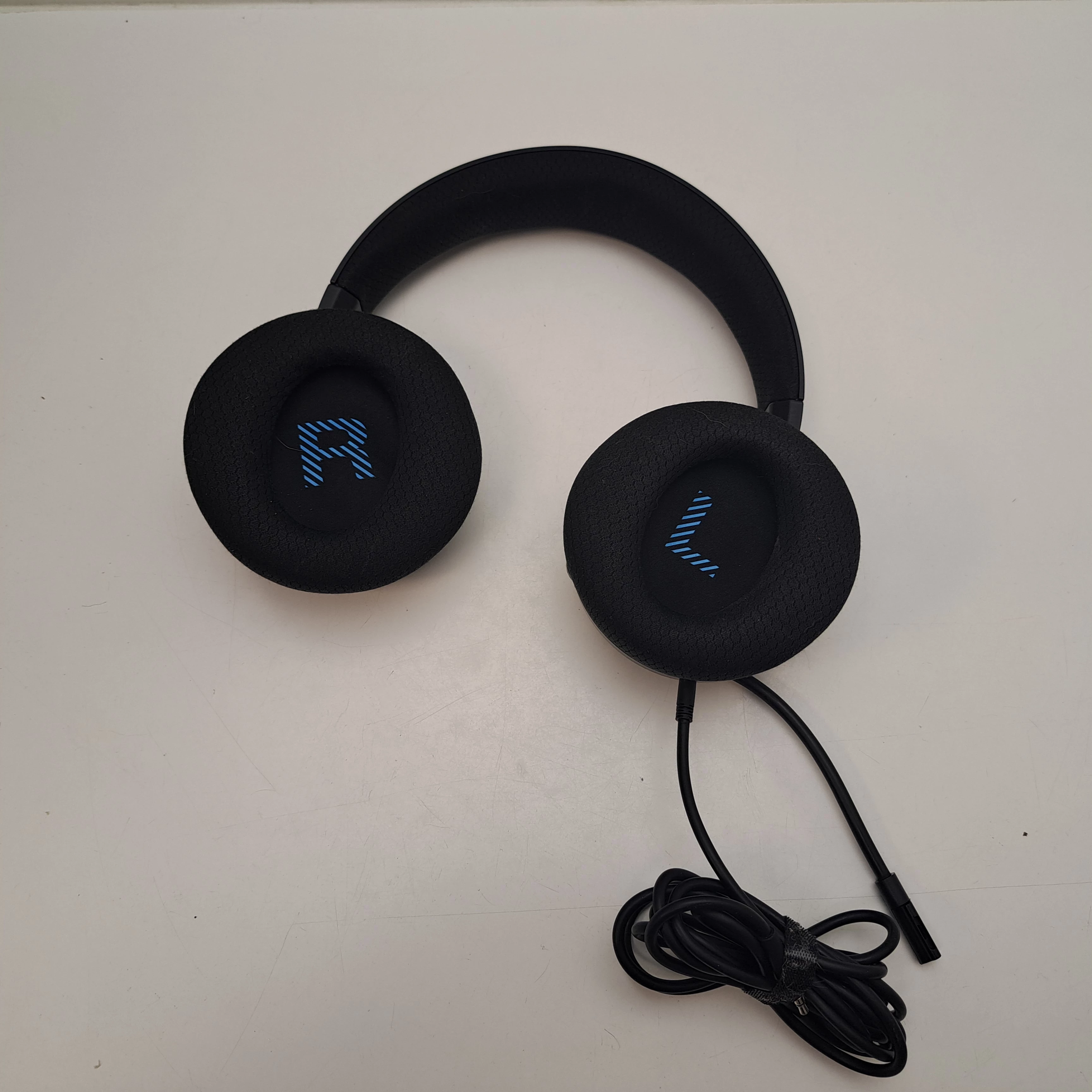 gamingowe-sluchawki-lenovo-legion-h200-stan-11323-2