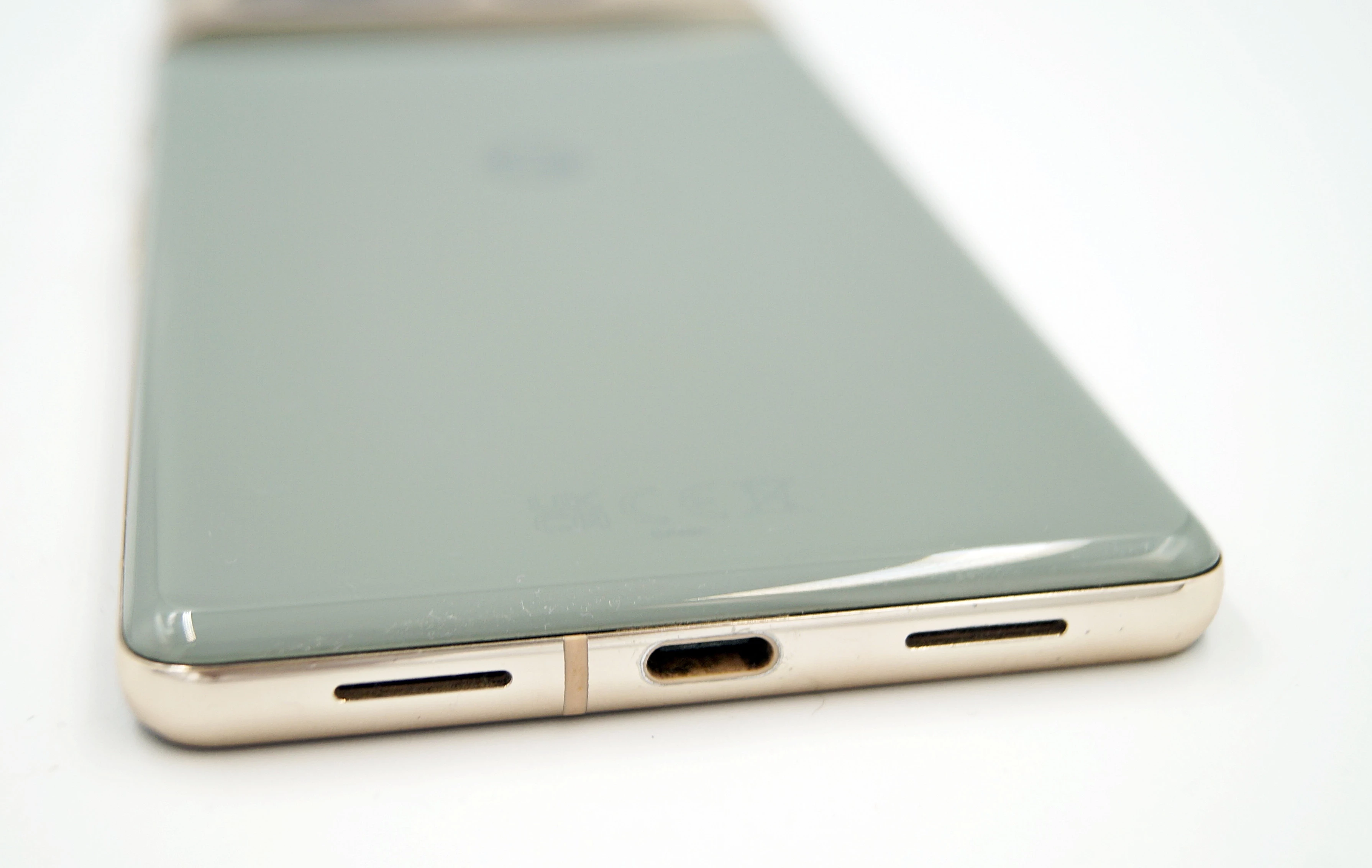 telefon-pixel-7-pro-12128gb-zielonyzloty-pamiec-ram-202865-324301