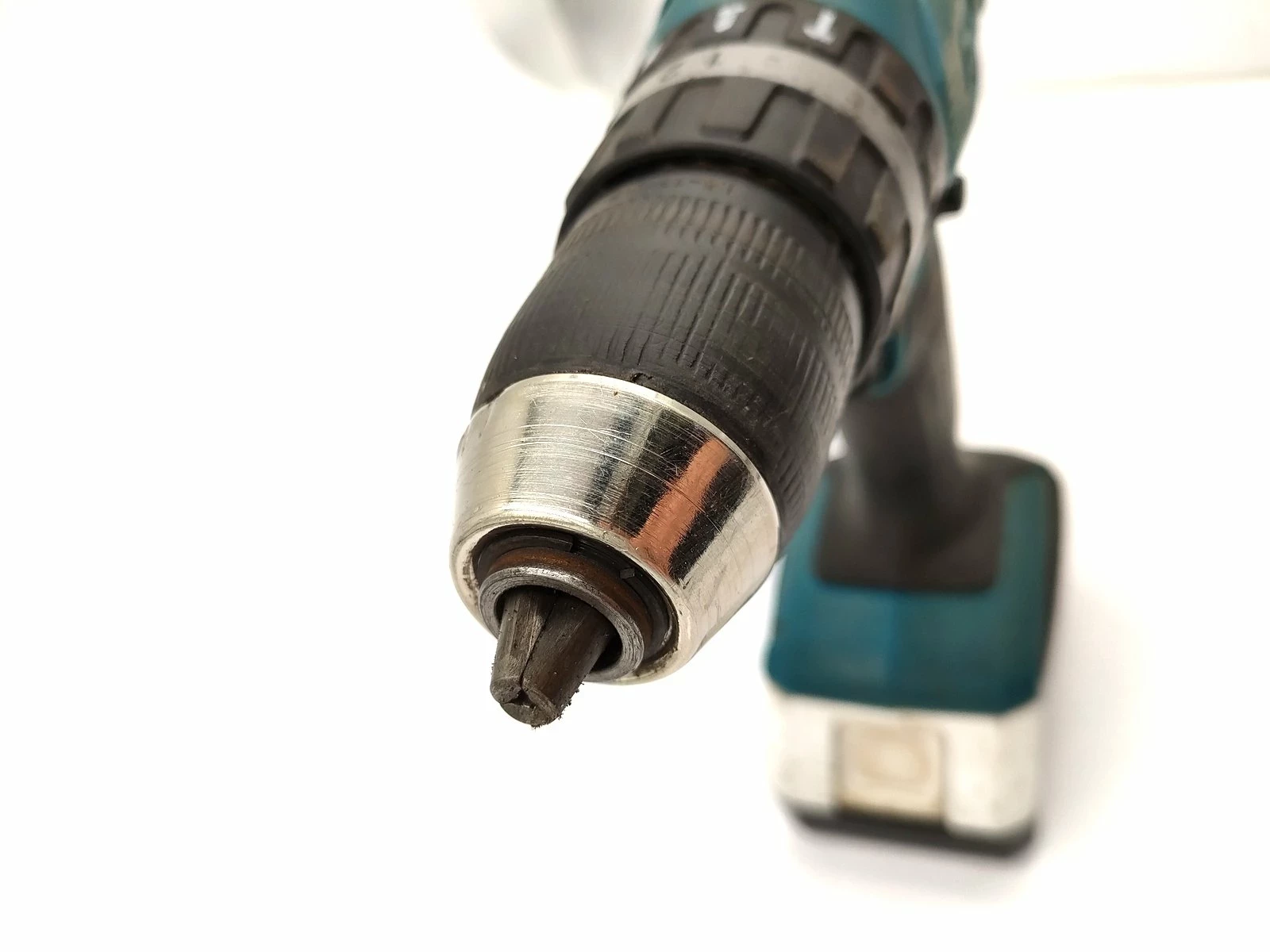 wkretarka-makita-hp457d-3x-akumulator-ladowarka-etui-marka-248811-950929