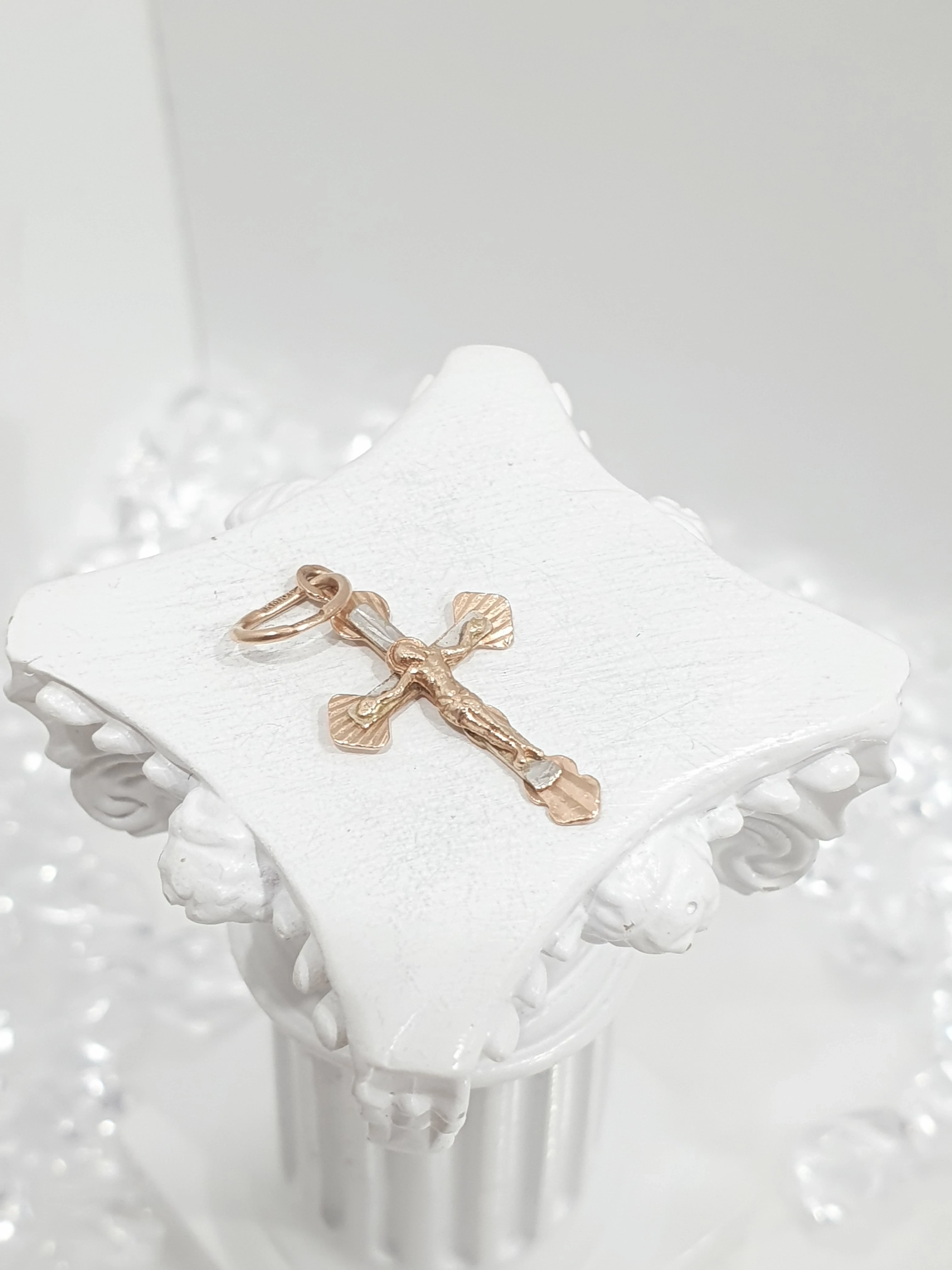 klasyczna-zlota-zawieszka-krzyzyk-052g-585-2cm-stan-11323-2