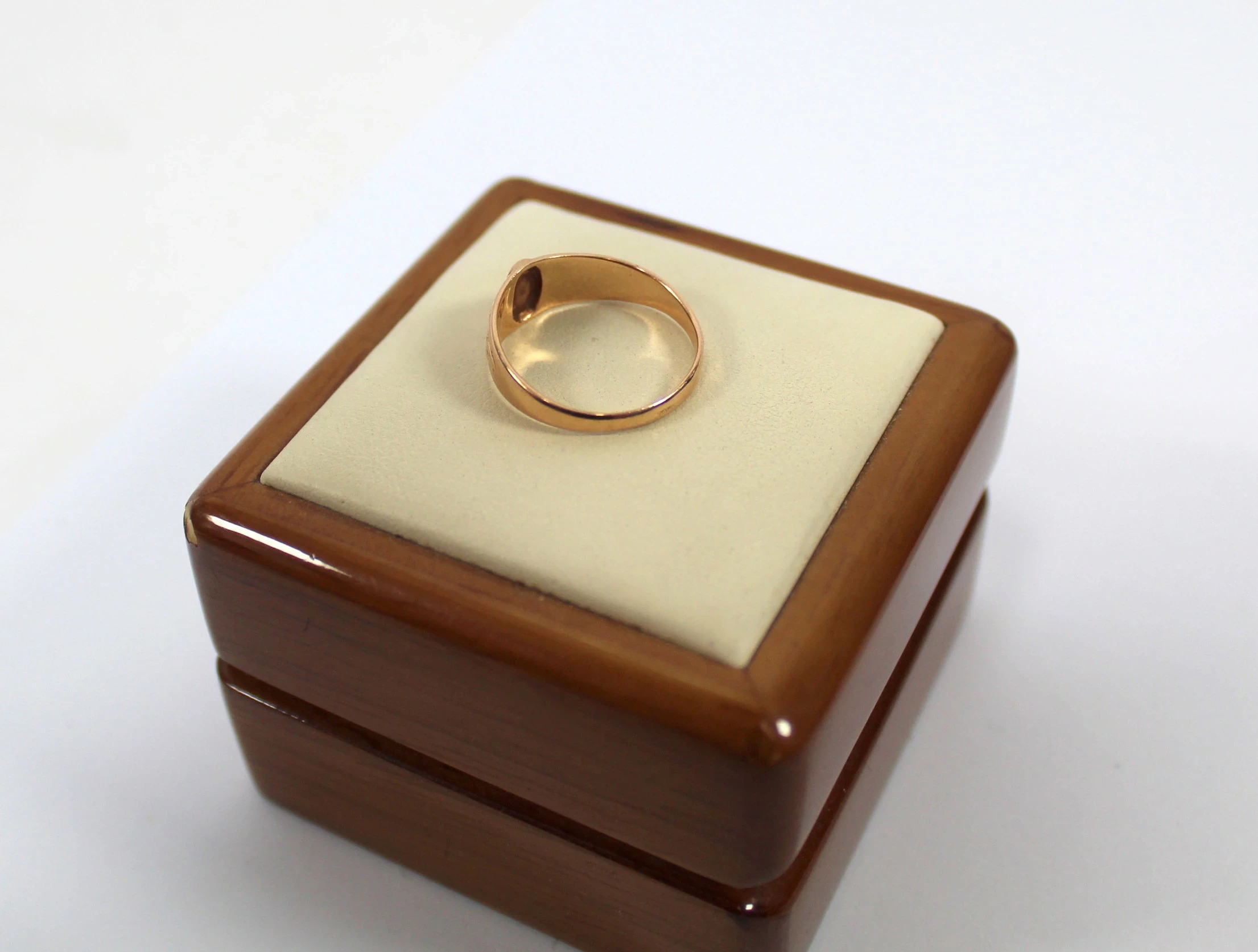 wiekowy-zloty-pierscionek-p585-r14-rodzaj-2205-16