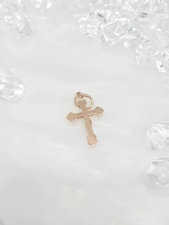 klasyczna-zlota-zawieszka-krzyzyk-052g-585-2cm-ean-gtin-5905868205466