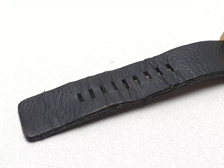 zegarek-diesel-dz-4344-szkielko-129224-2