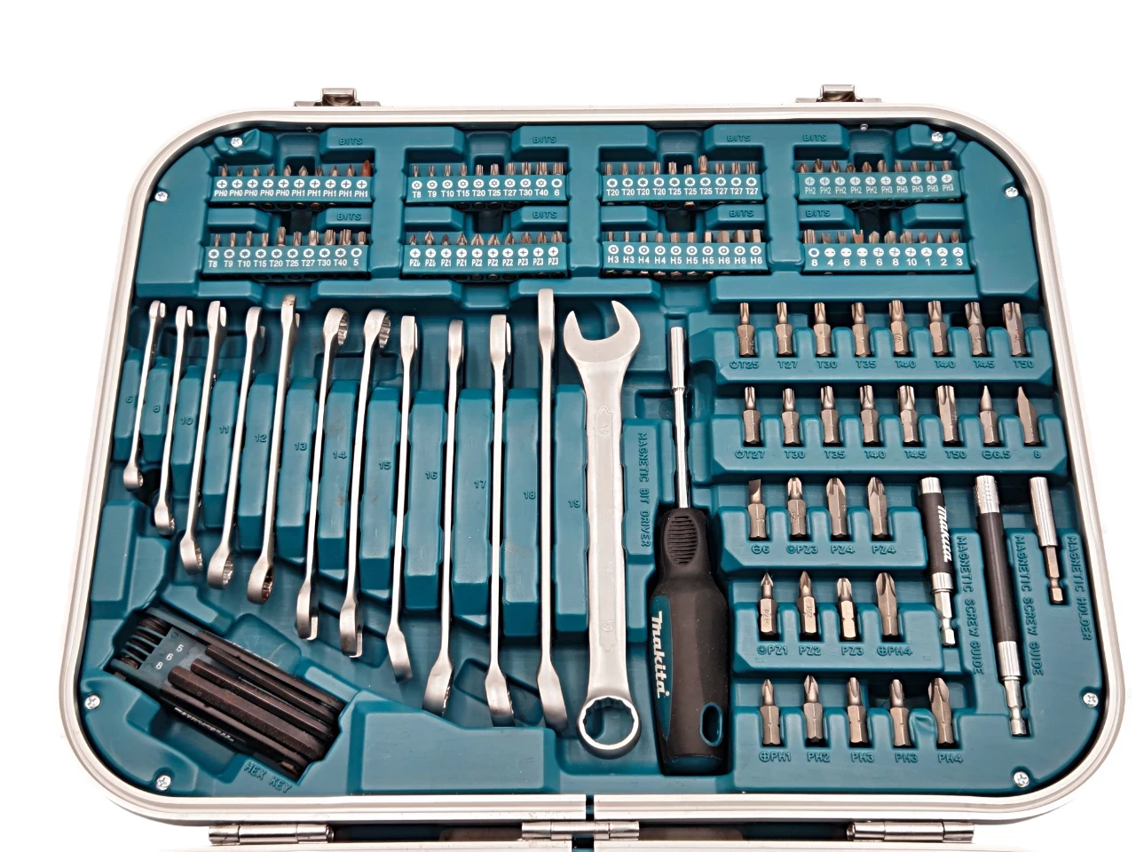 zestaw-kluczy-makita-p-90532-227-elementow-kod-producenta-p90532