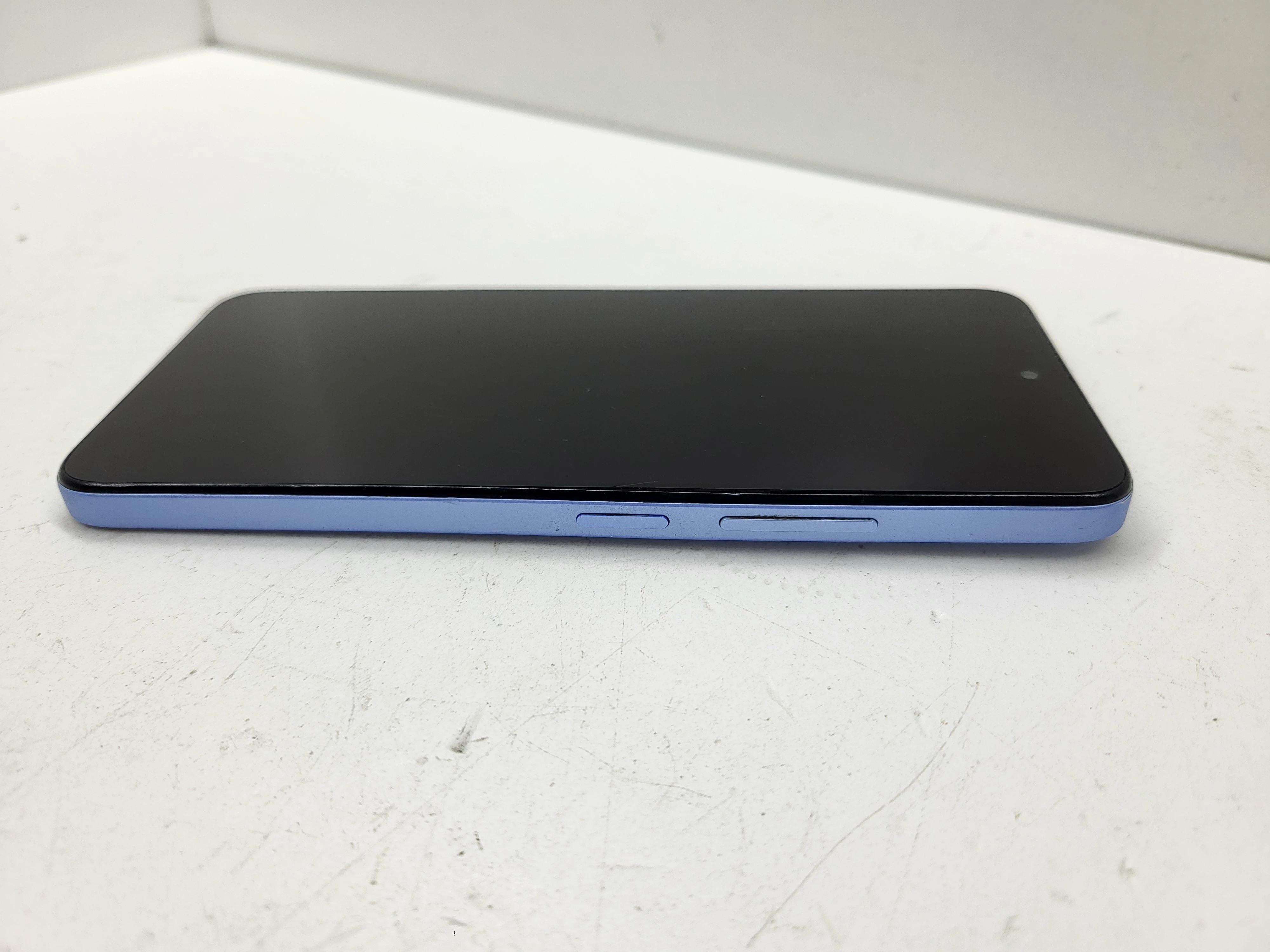 telefon-xiaomi-redmi-12-wbudowana-pamiec-202869-214189