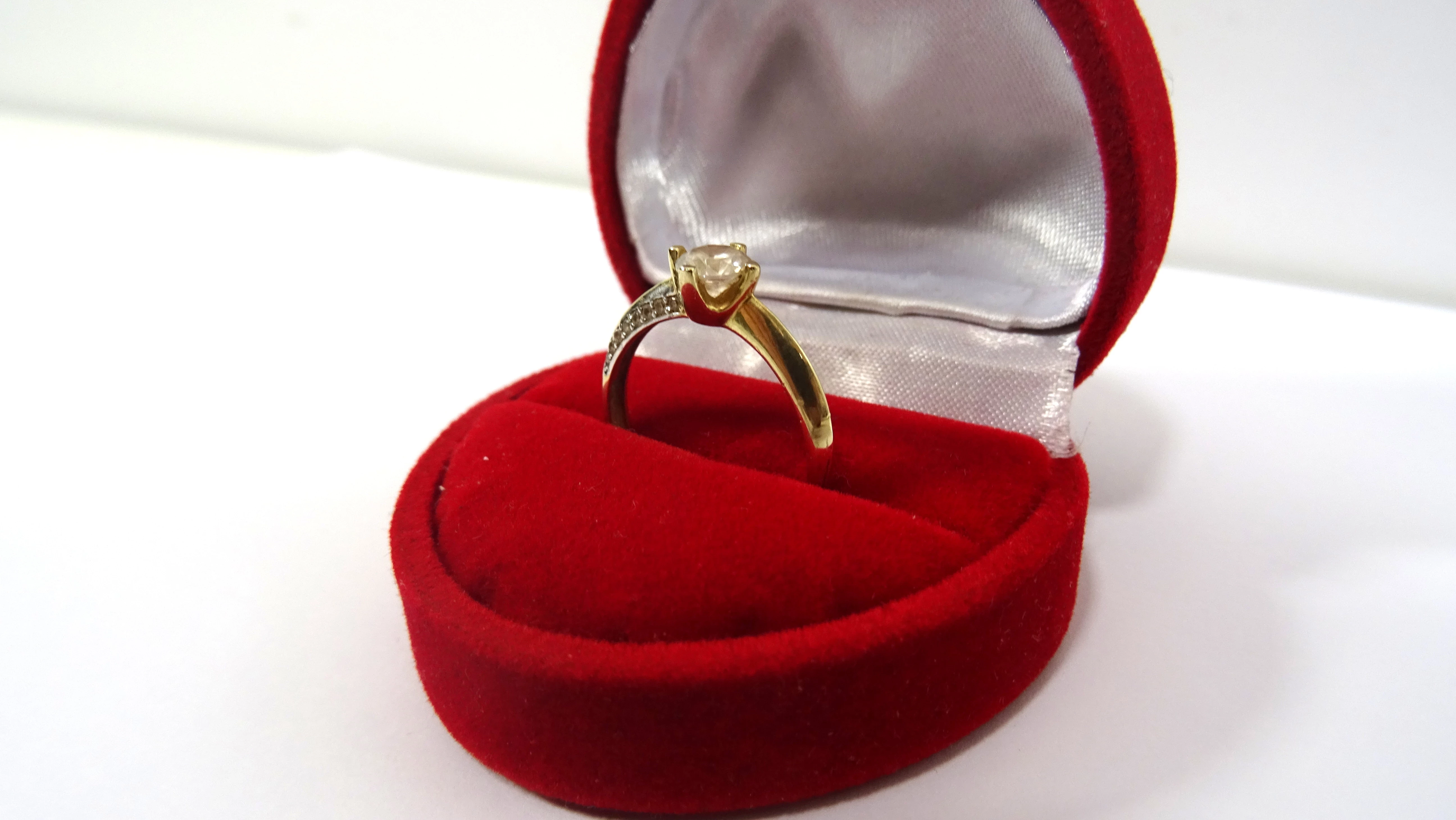 urzekajacy-zloty-pierscionek-pr585-14k-r13-stan-11323-253806