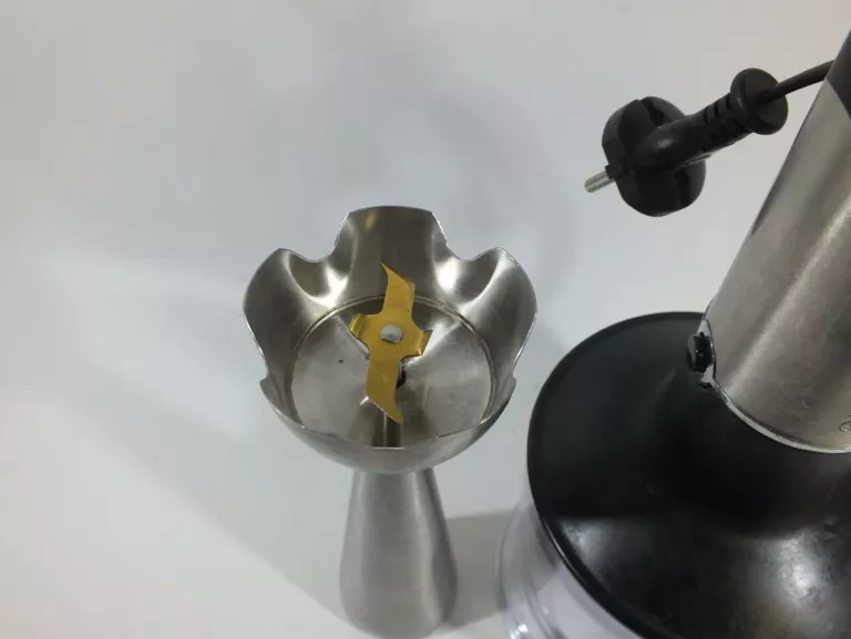 blender-hb801k-gotze-jensen-stan-11323-2