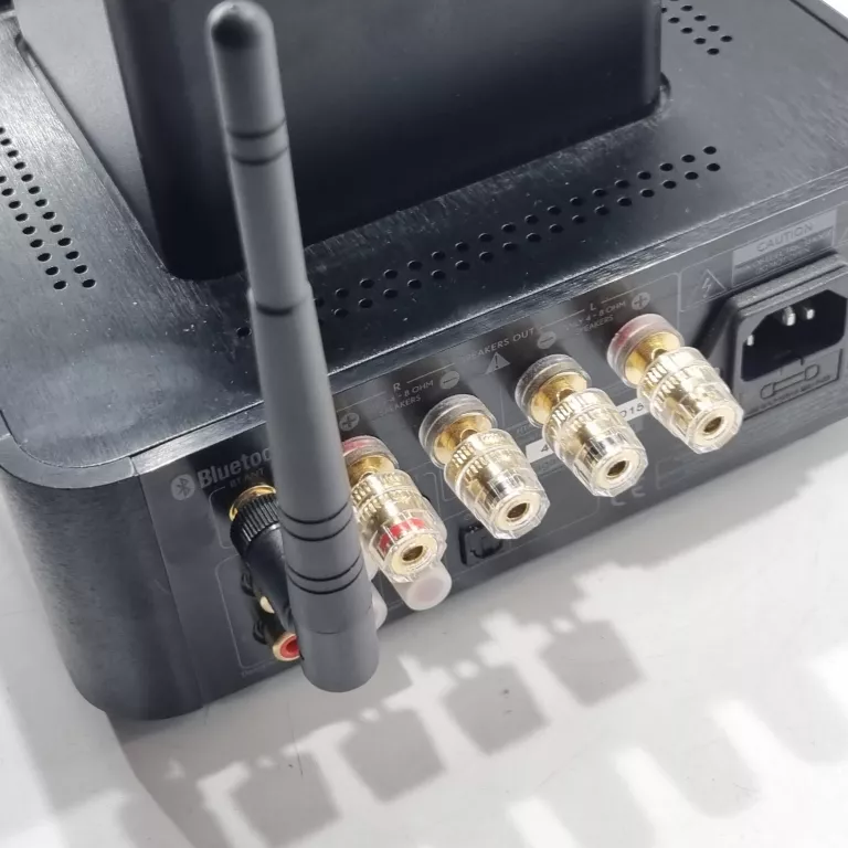 taga-hta-700b-v3-2022-black-wzmacniacz-audio-bluetooth-lampy-5bk7-ean-gtin-5907529260630