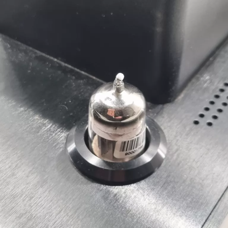 taga-hta-700b-v3-2022-black-wzmacniacz-audio-bluetooth-lampy-5bk7-moc-wyjsciowa-4-45