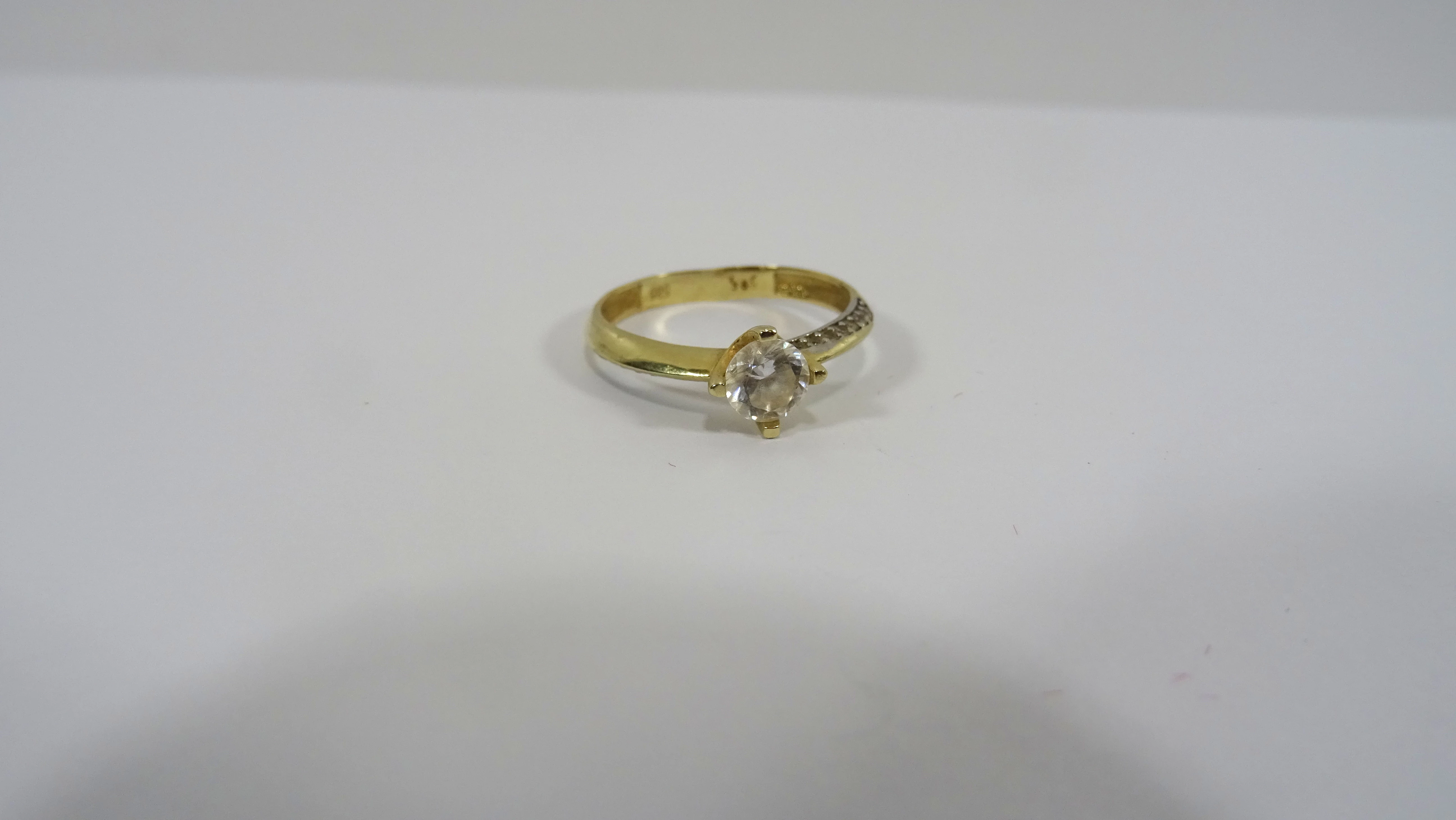 urzekajacy-zloty-pierscionek-pr585-14k-r13-material-dominujacy-223721-131072