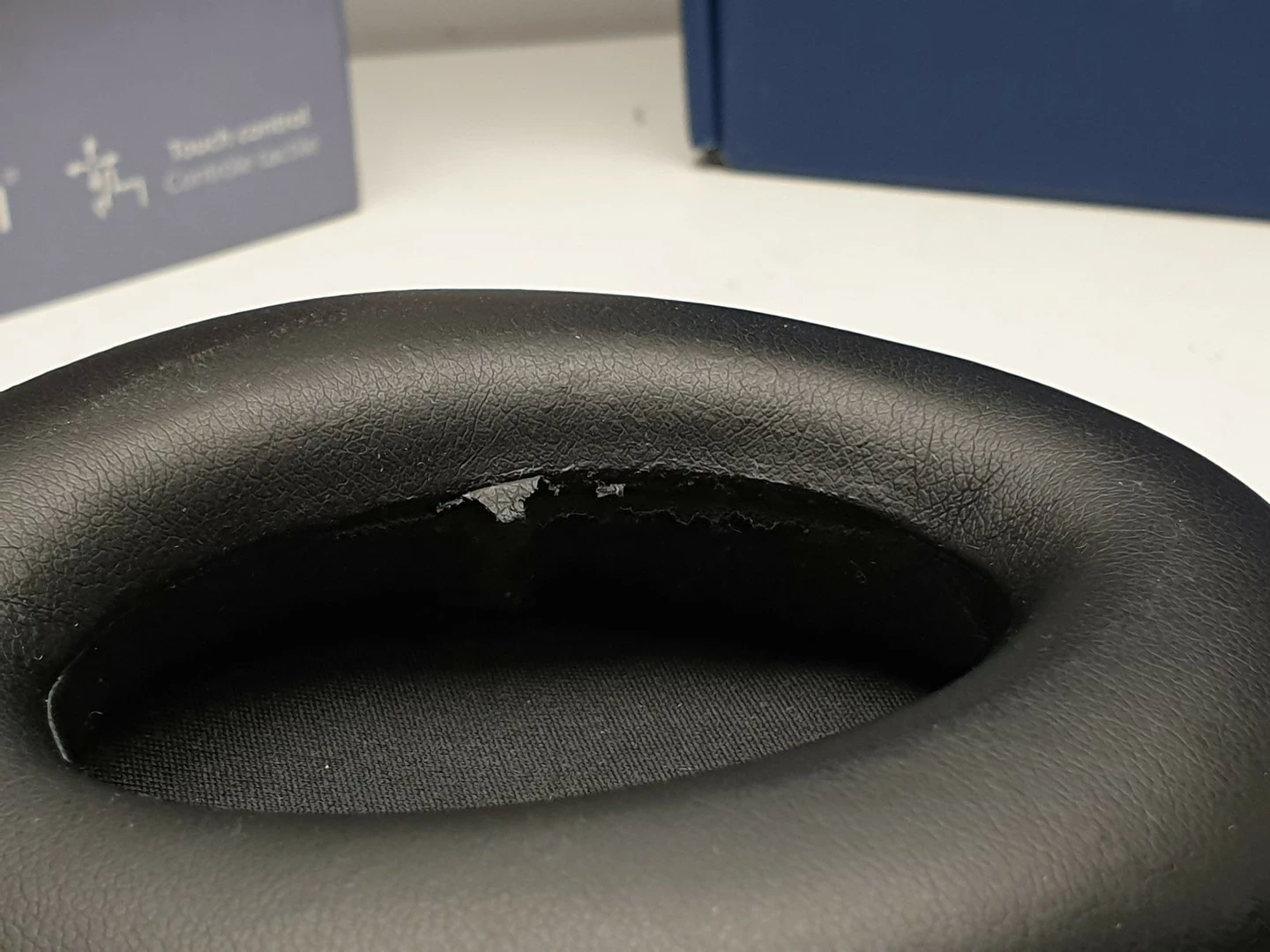 sluchawki-bt-philips-8000-series-taph805-kpl-model-250439-1920436