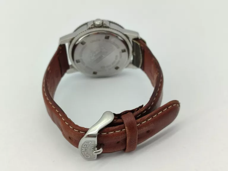 oryginalny-zegarek-sportowy-vintage-camel-trophy-ksztalt-koperty-129223-2