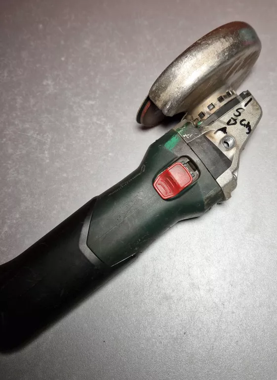 SZLIFIERKA KĄTOWA METABO D-72622 Z REGULACJĄ OBROTÓW