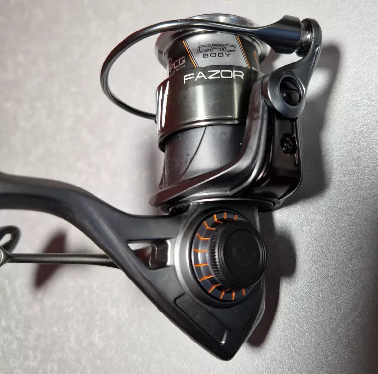 KOŁOWROTEK SAVAGE GEAR FAZOR 2500