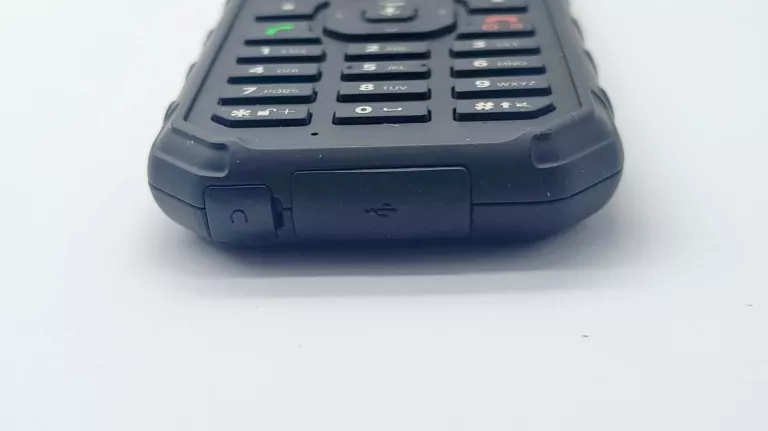 telefon-cat-b35-typ-202685-212929